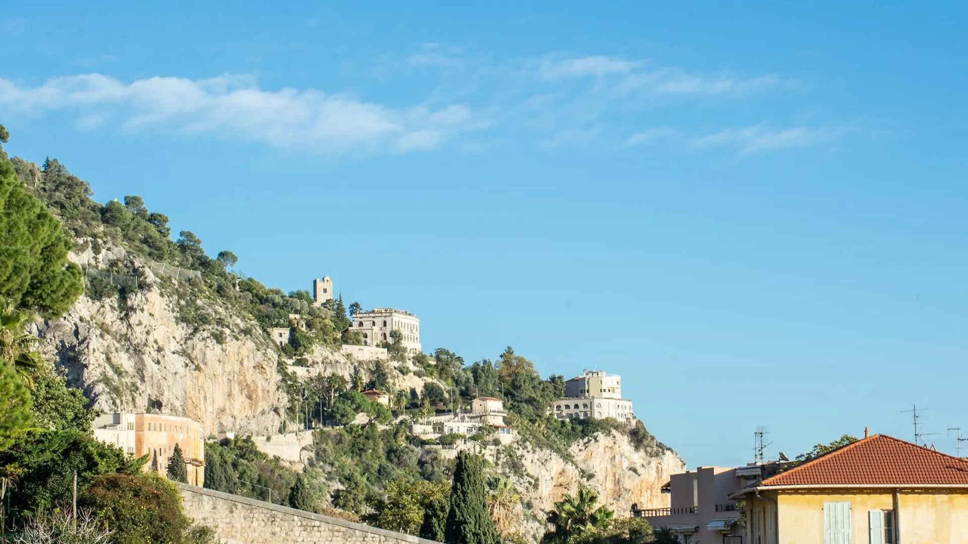 Concordia - Agreable Deux Pieces - Menton Garavan - Vue Mer 0*,